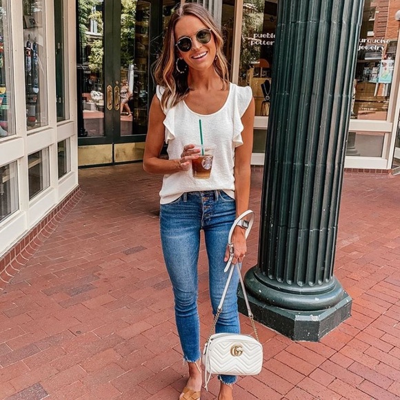 Madewell Tops - Madewell Flutter Sleeve Top Like New XS